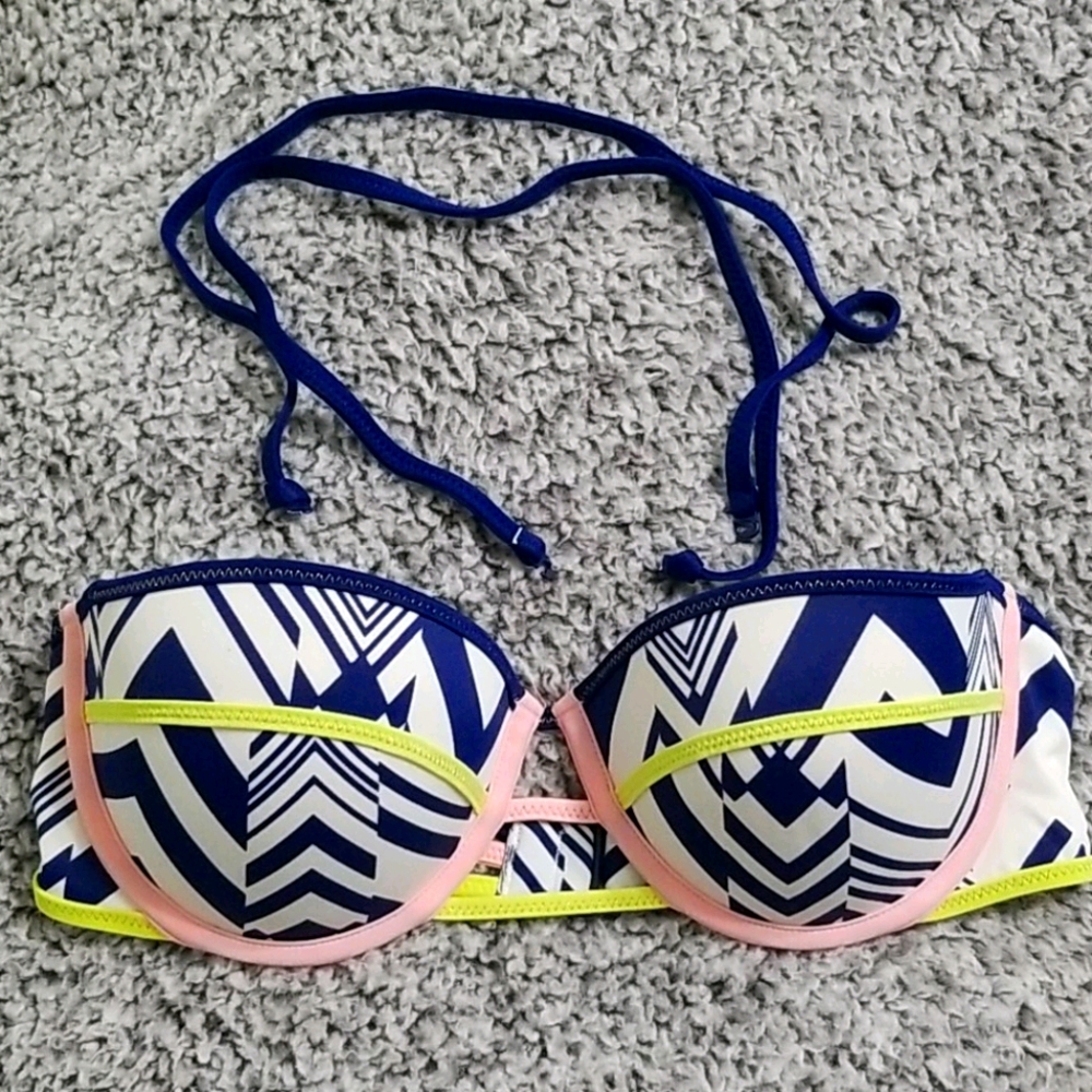 Victoria's Secret Strapless Swimsuit Top